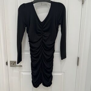 Bodycon Black ruched Dress. Never worn! Size M* Fun!